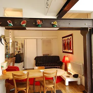 2 Pieces Proche Du Sacre Coeur Apartment Paris